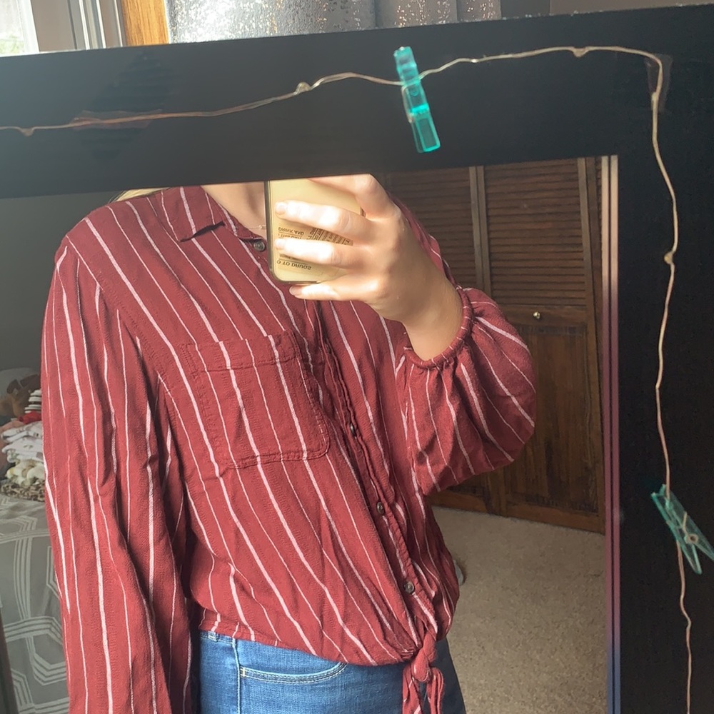 🌻womens american eagle button down top! - Picture 3 of 7